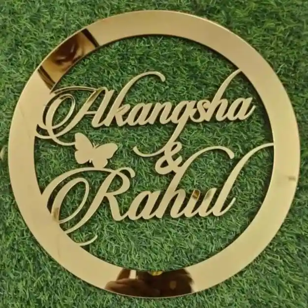 Round acrylic monogram laser cutting